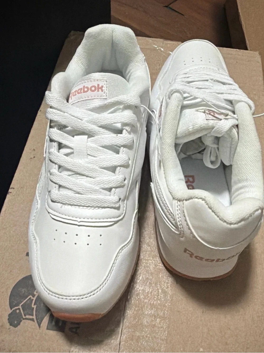 Reebok classic low